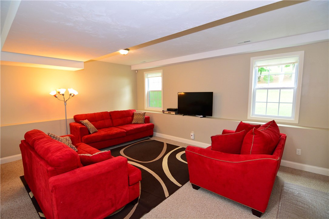 8 Hickory Road Cumberland, RI 02864 - Photo 16 of 19