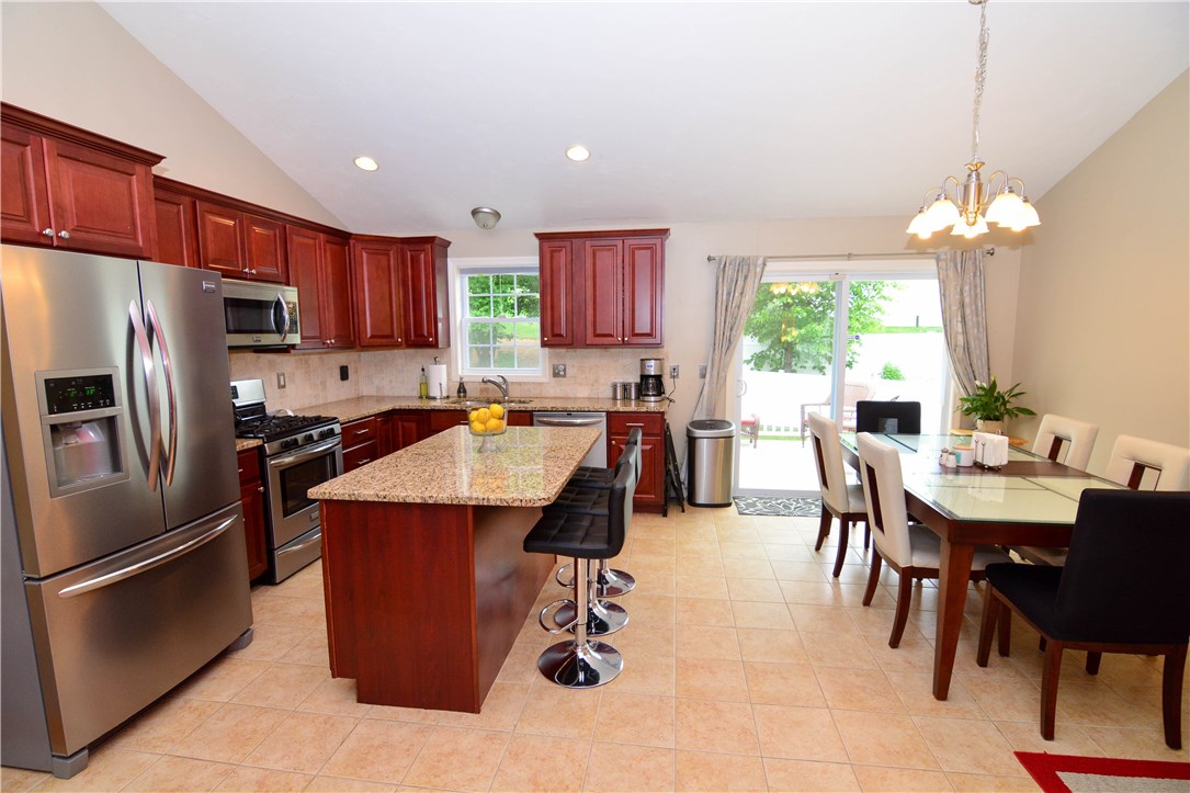 8 Hickory Road Cumberland, RI 02864 - Photo 4 of 19