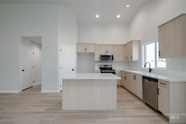 $426,990 | 1654 Dyer Street, Middleton, ID 83644