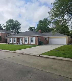 $489,900 | 9412 Citrus Lane, River Ridge, LA 70123