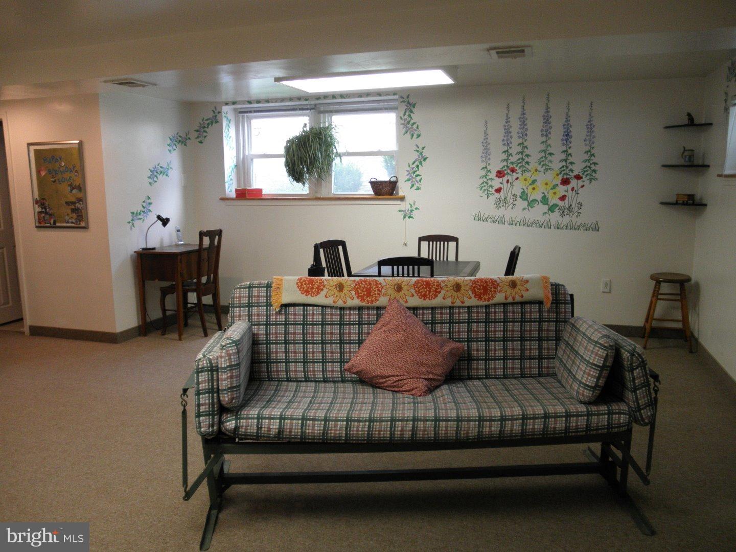 590 Wanamaker Road Jenkintown, PA 19046 - Photo 15 of 25 Family Room