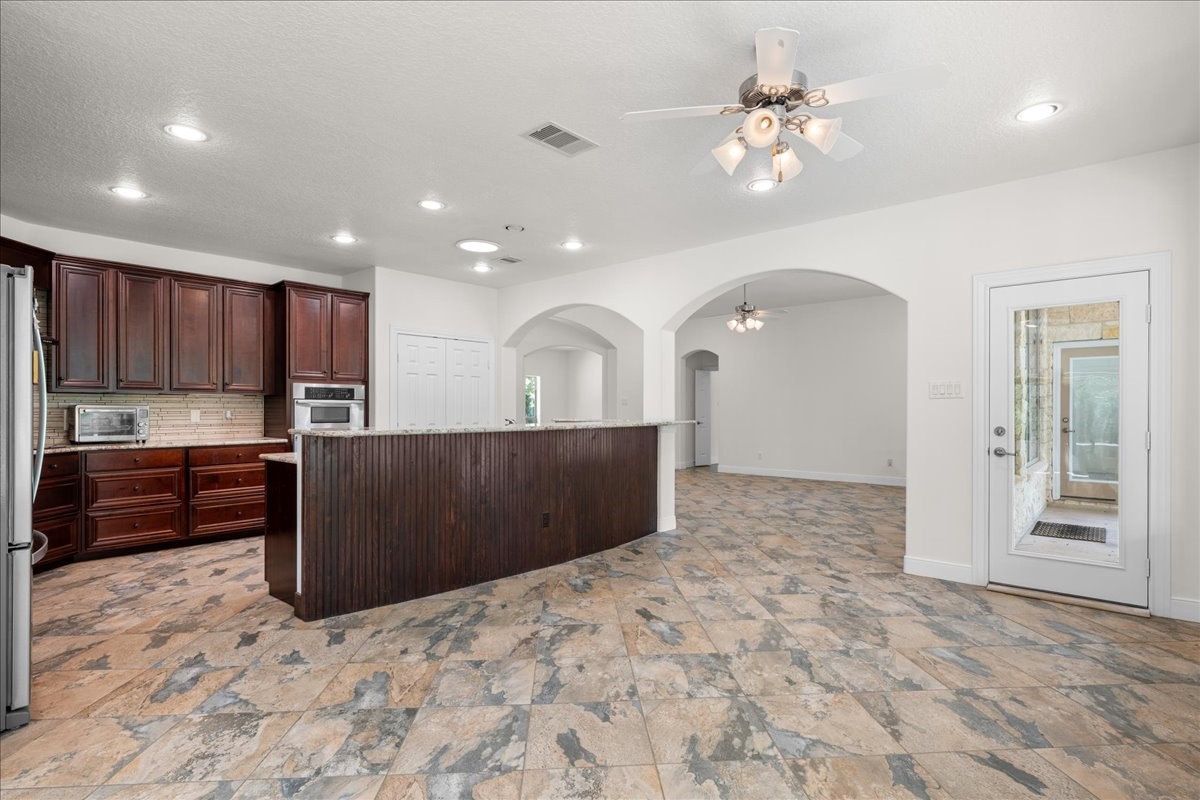 7750 Rolling Creek Road Burton, TX 77835 - Photo 20 of 42
