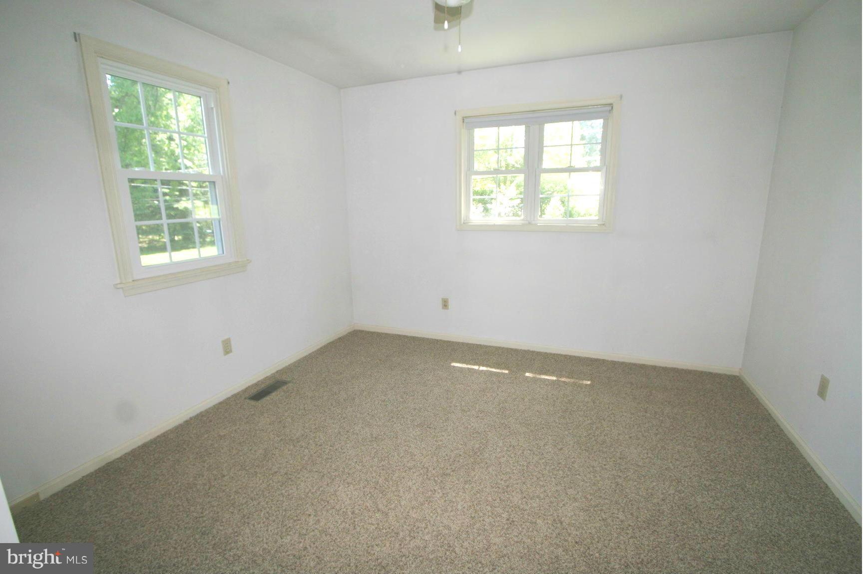 18829 Preston Road Hagerstown, MD 21742 - Photo 11 of 23 Bedroom