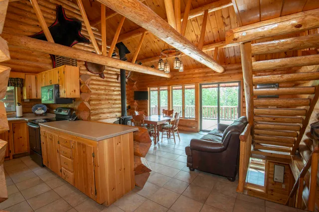 $949,000 | 16 Carlson Road, Grand Marais, MN 55604