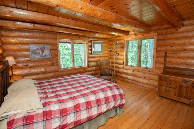 $949,000 | 16 Carlson Road, Grand Marais, MN 55604