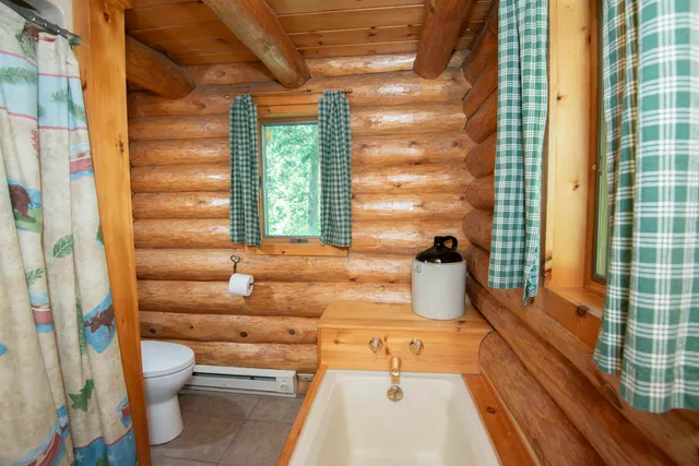 $949,000 | 16 Carlson Road, Grand Marais, MN 55604