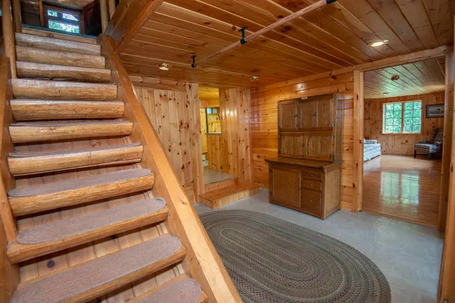 $949,000 | 16 Carlson Road, Grand Marais, MN 55604