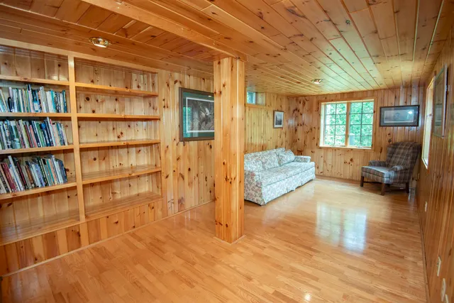 $949,000 | 16 Carlson Road, Grand Marais, MN 55604