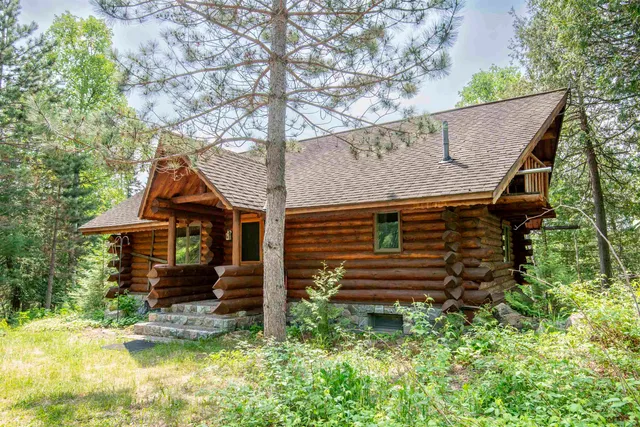 $949,000 | 16 Carlson Road, Grand Marais, MN 55604