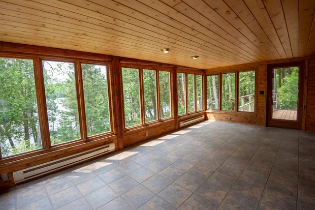 $949,000 | 16 Carlson Road, Grand Marais, MN 55604