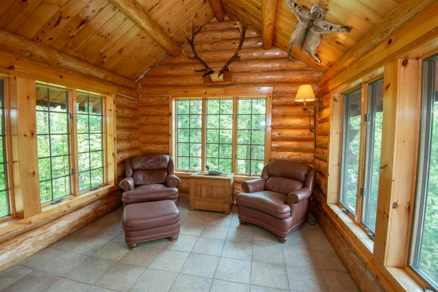 $949,000 | 16 Carlson Road, Grand Marais, MN 55604