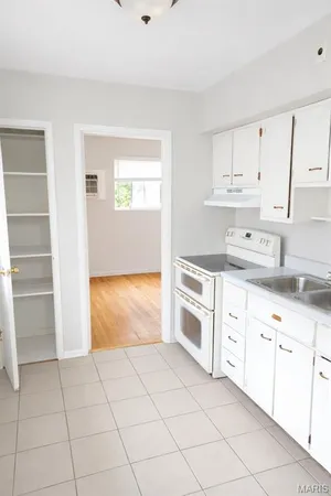 $430,000 | 5706 Thekla Avenue, St. Louis, MO 63120