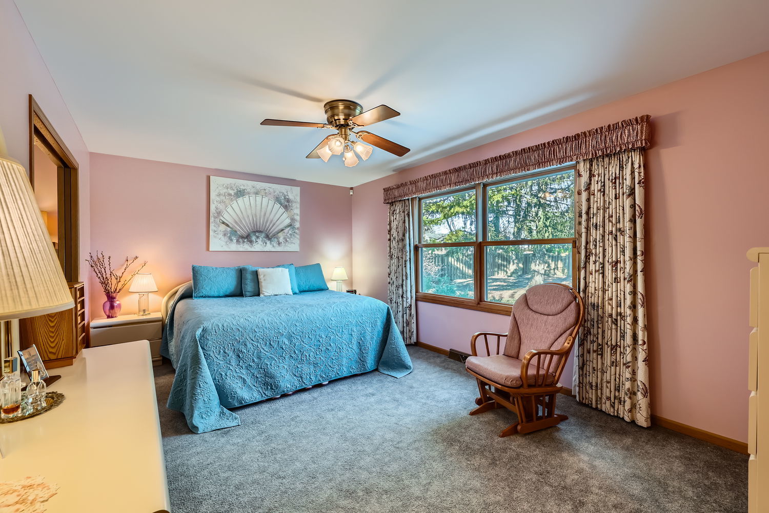 620 Morningside Point Elgin, IL 60123 - Photo 16 of 32 a bedroom with a bed and large windows