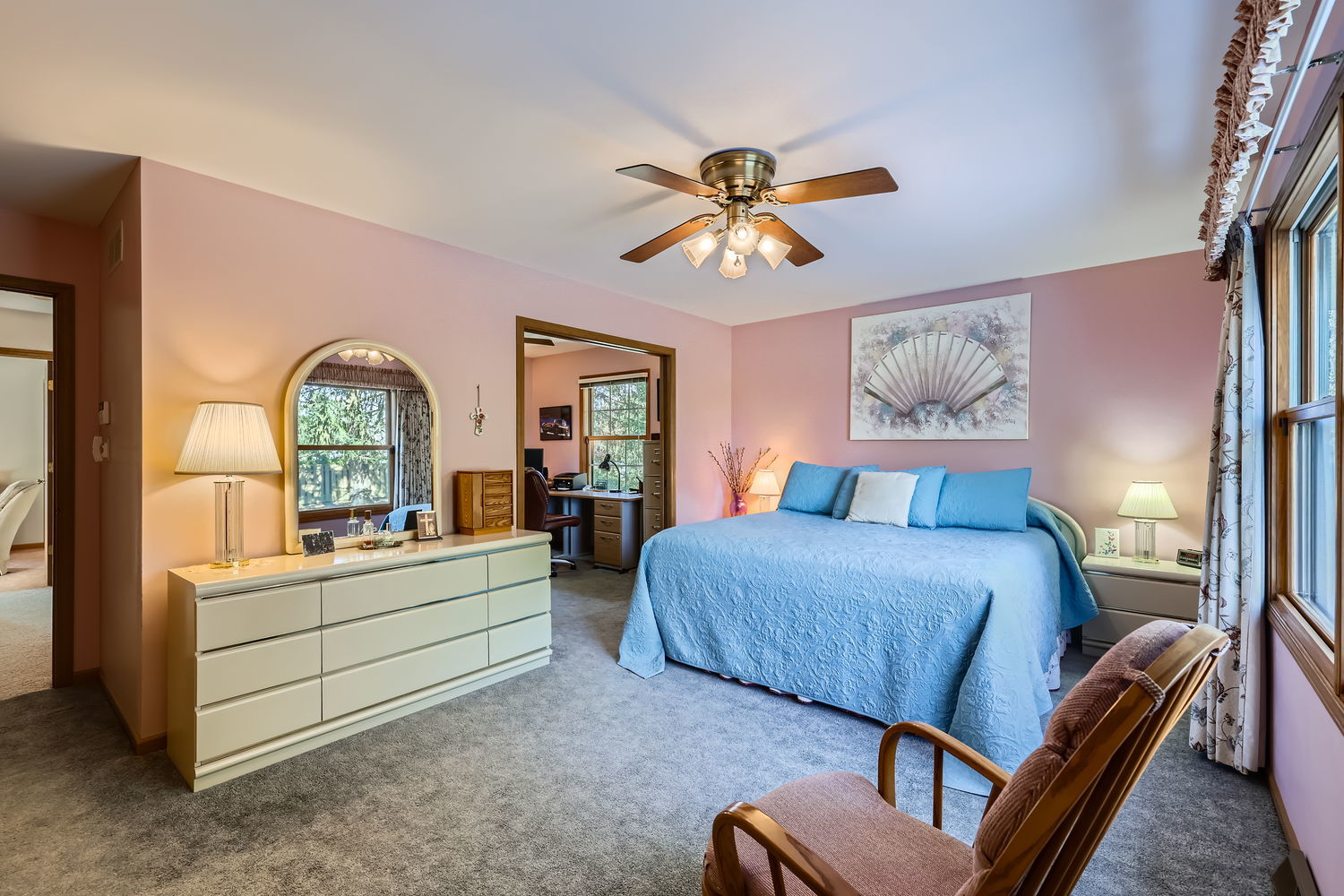 620 Morningside Point Elgin, IL 60123 - Photo 17 of 32 a bedroom with a bed and a chandelier