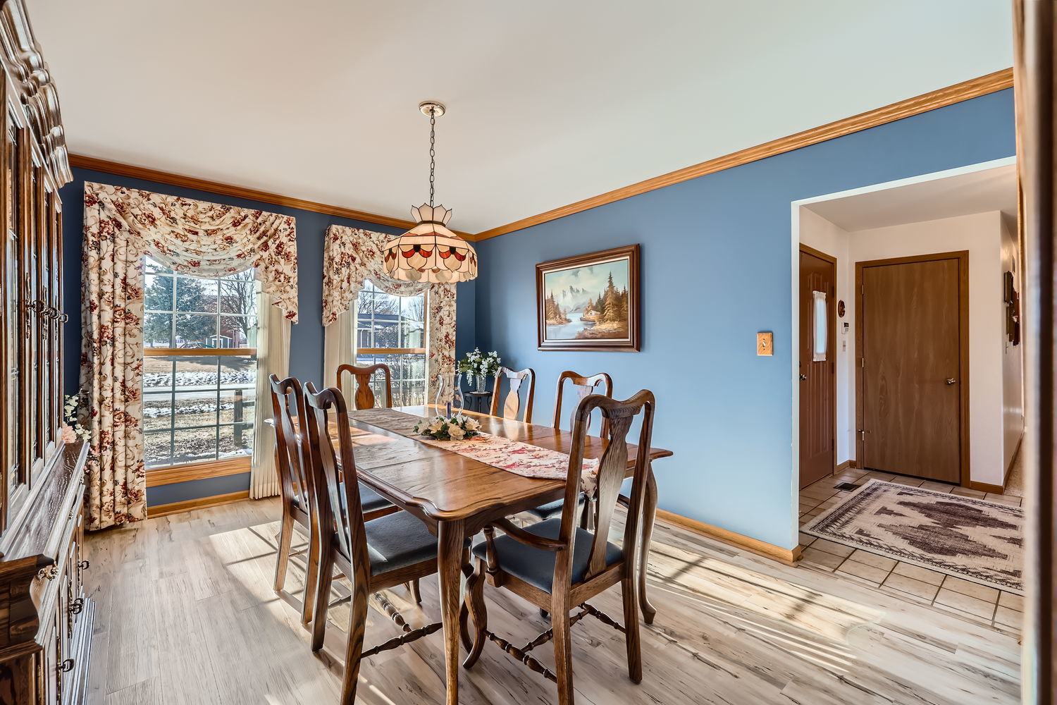 620 Morningside Point Elgin, IL 60123 - Photo 7 of 32 a view of a dining room with furniture window and wooden floor
