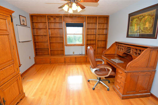 1038 Old Farms Road Luray, VA 22835 - Photo 12 of 29 Gallery Image 12
