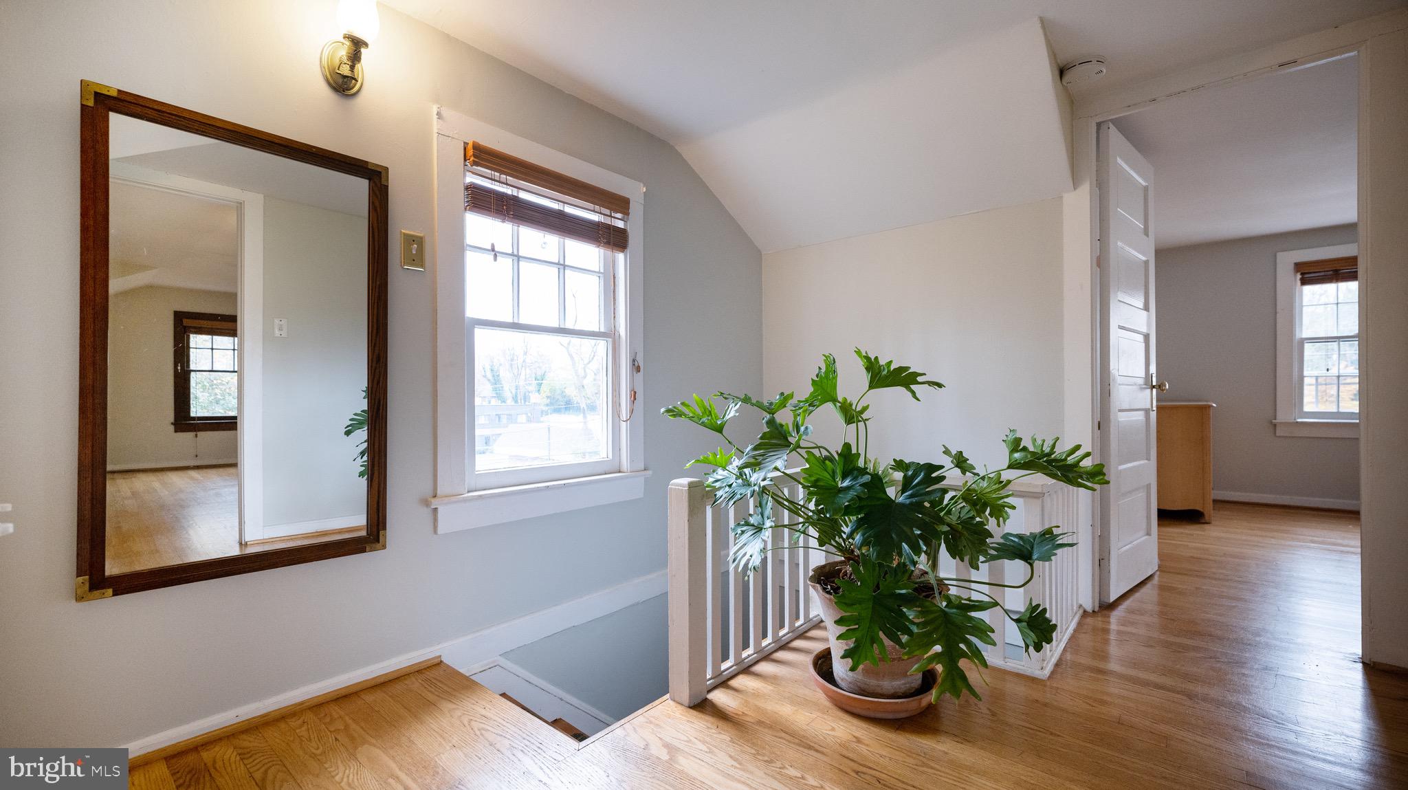 411 Silver Spring Avenue Silver Spring, MD 20910 - Photo 16 of 25 Hallway