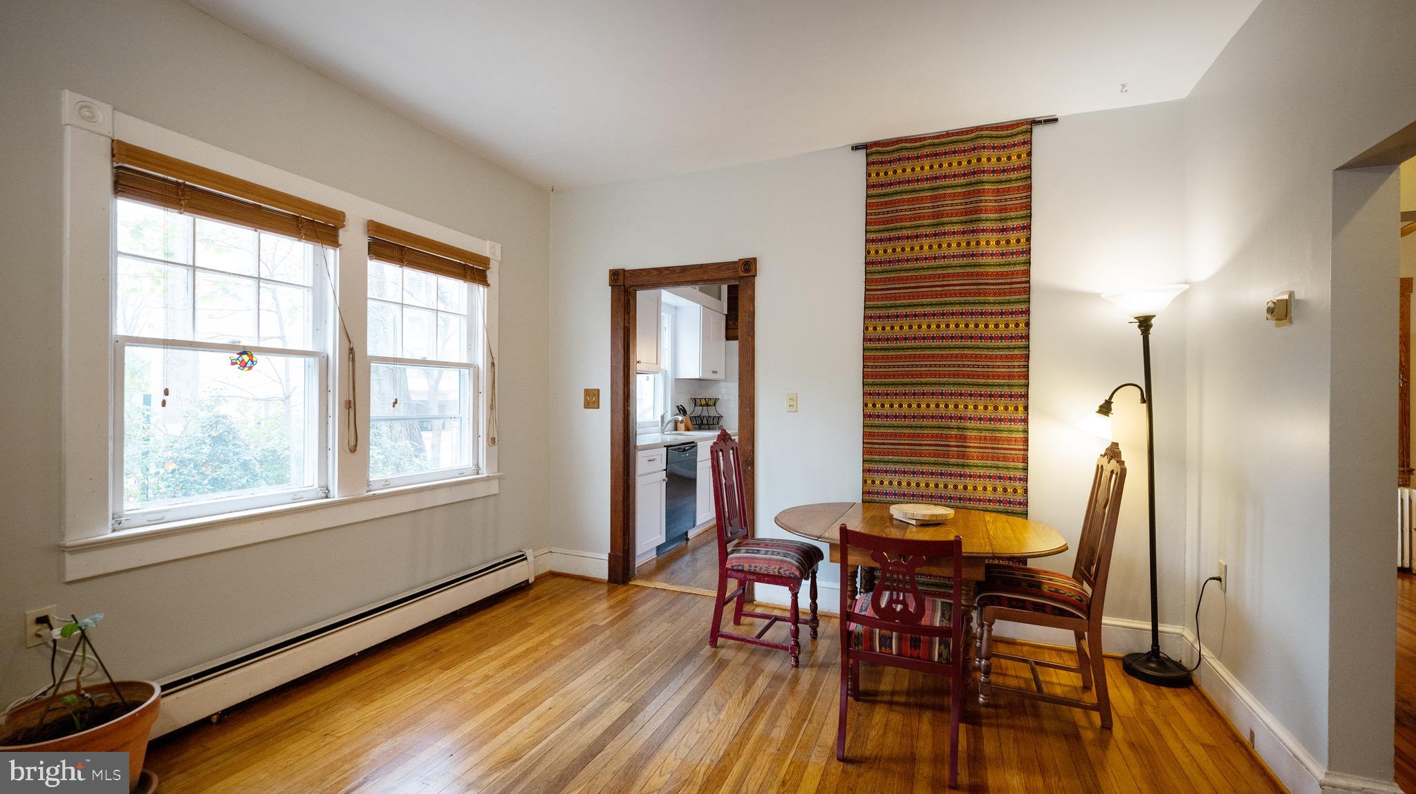 411 Silver Spring Avenue Silver Spring, MD 20910 - Photo 5 of 25