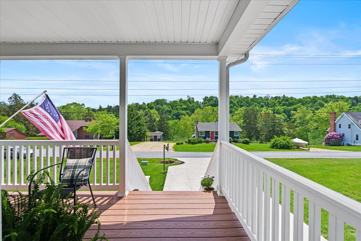 280 Riverside Drive Luray, VA 22835 - Photo 8 of 50 Gallery Image 8