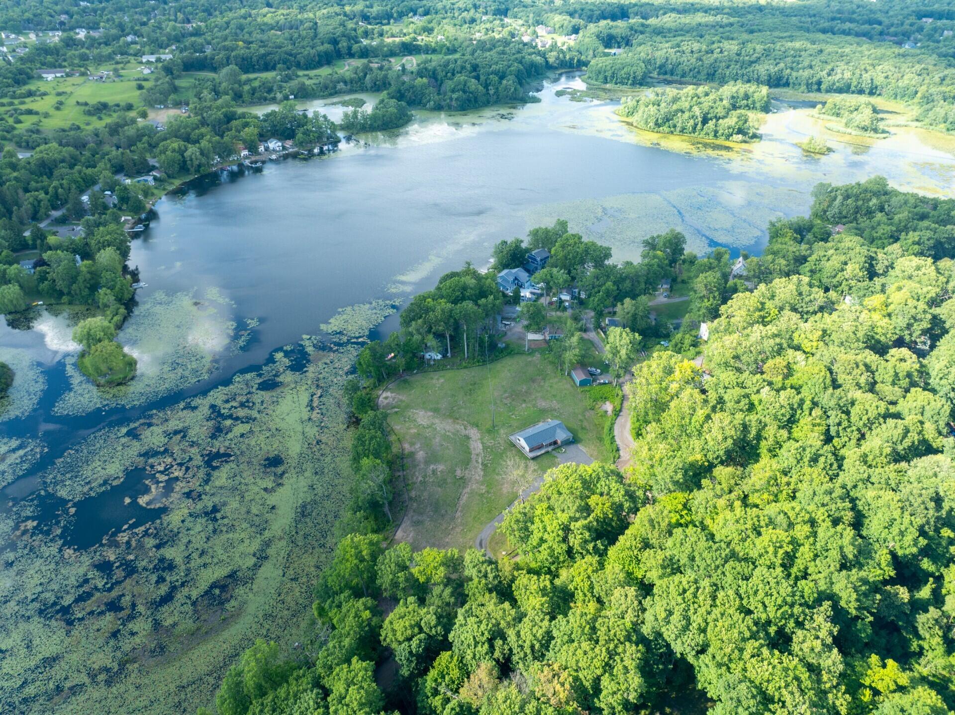 5245 Grass Lake Road White Lake, MI 48383 - Photo 2 of 17 Southview