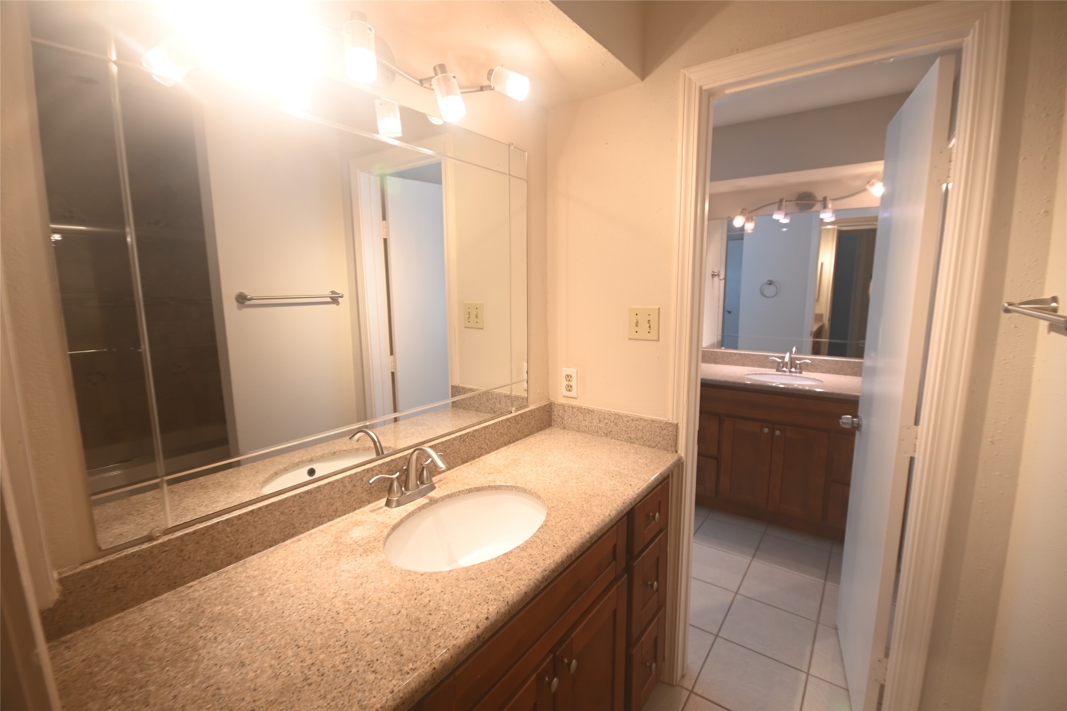 8340 La Roche Lane Houston, TX 77036 - Photo 20 of 22