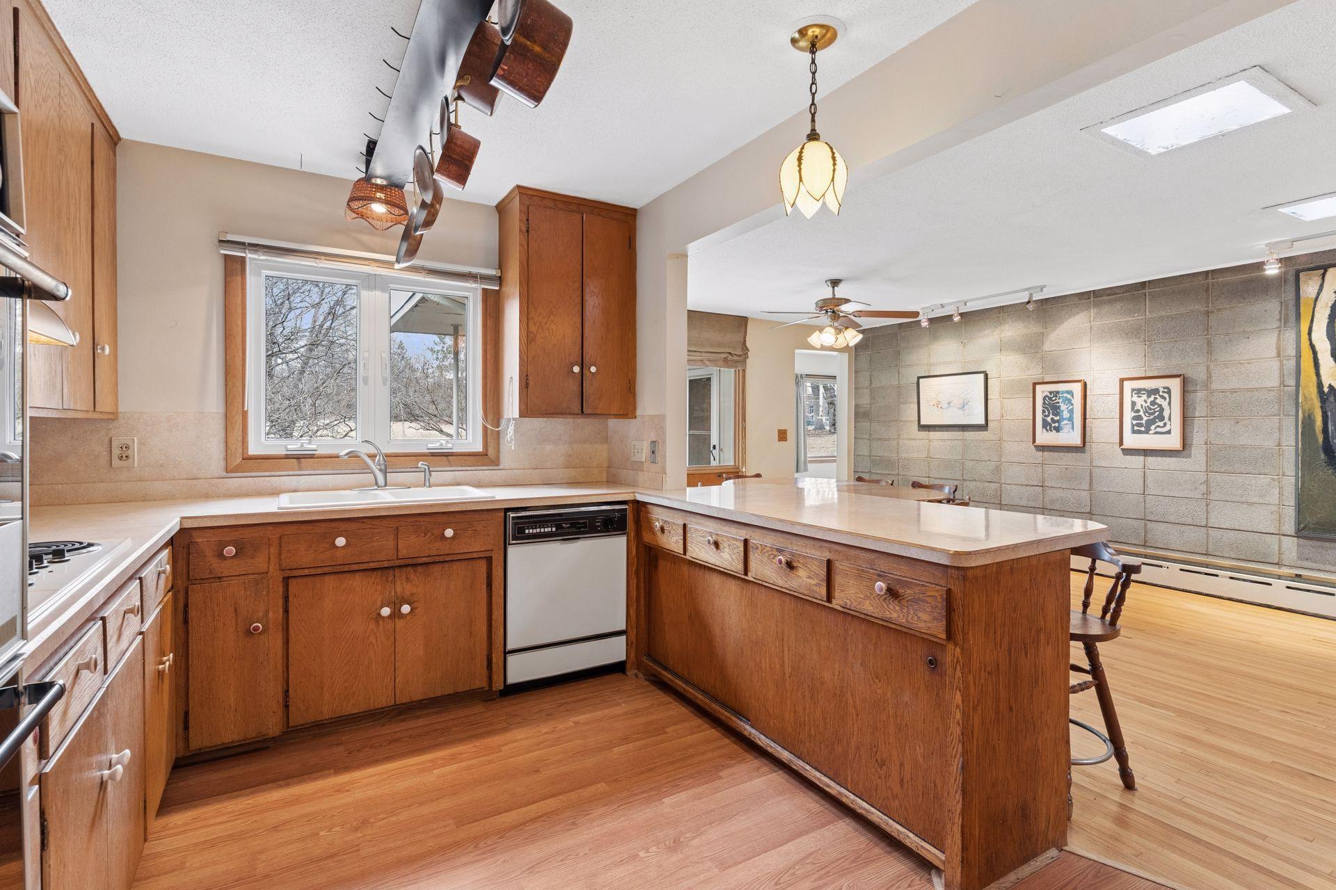 5660 Grant Lorenz Road Excelsior, MN 55331 - Photo 12 of 52 Gallery Image 12