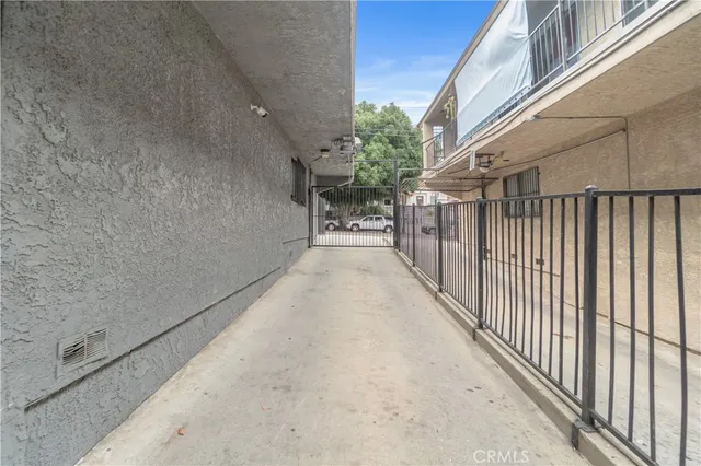 $1,400,000 | 663 West 2nd Street, San Pedro, CA 90731
