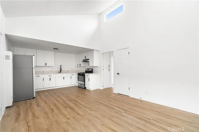 $1,400,000 | 663 West 2nd Street, San Pedro, CA 90731