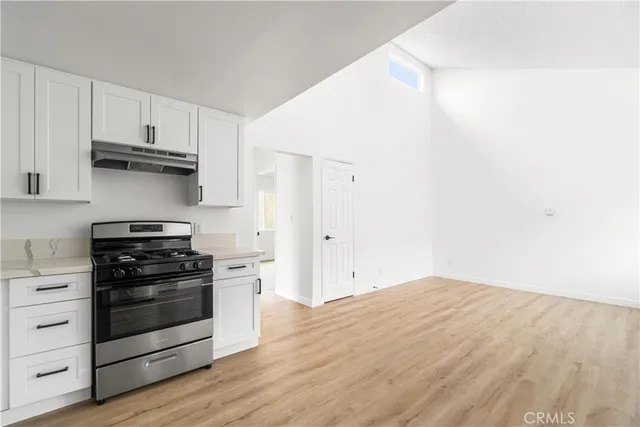 $1,400,000 | 663 West 2nd Street, San Pedro, CA 90731