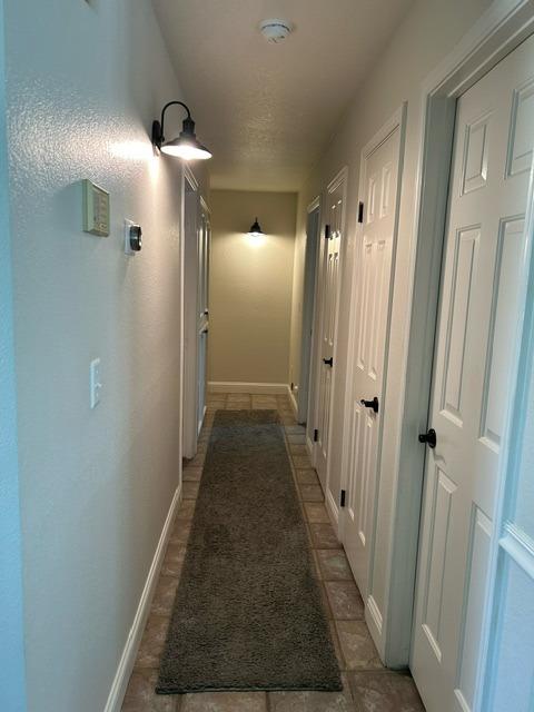 3046 Cypress Avenue Clovis, CA 93611 - Photo 17 of 48 a view of a hallway