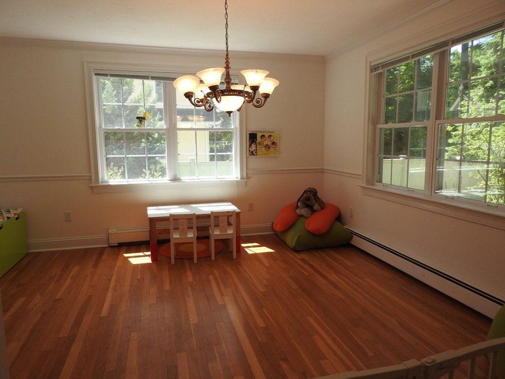 28 Colby Road Wellesley, MA 02482 - Photo 8 of 17
