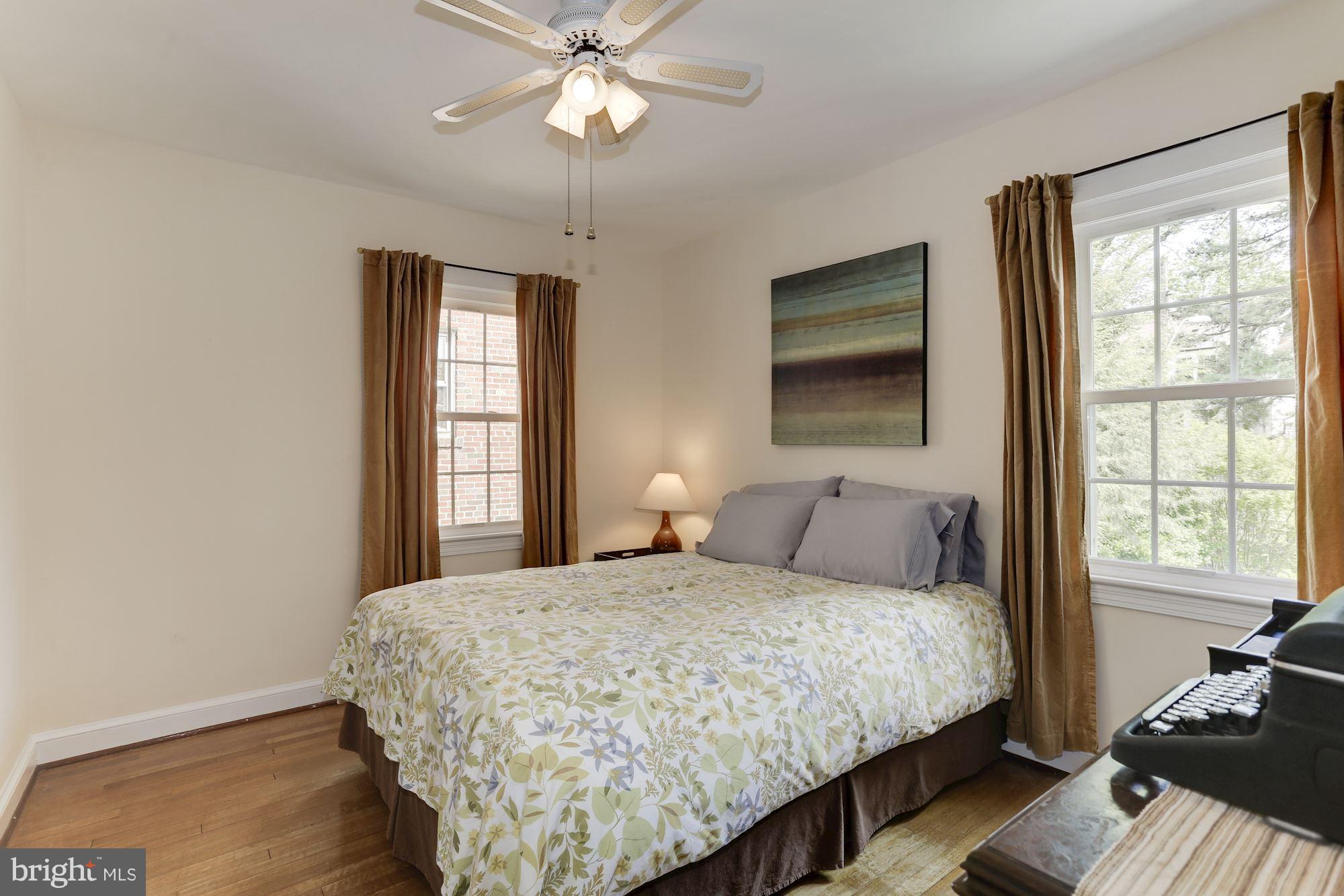 1652 Roxanna Road Northwest Washington, DC 20012 - Photo 15 of 29 Bedroom