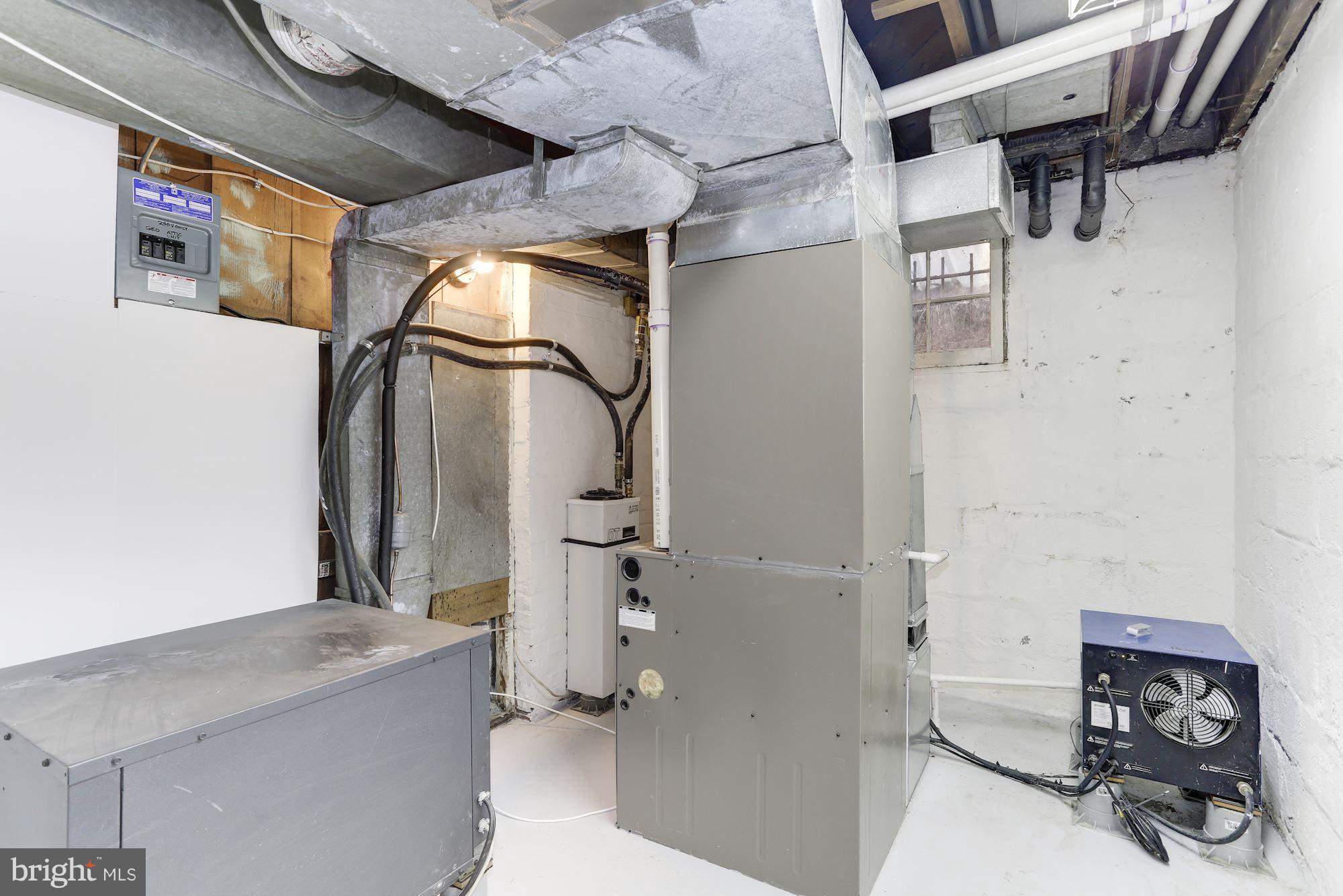 1652 Roxanna Road Northwest Washington, DC 20012 - Photo 22 of 29 Basement