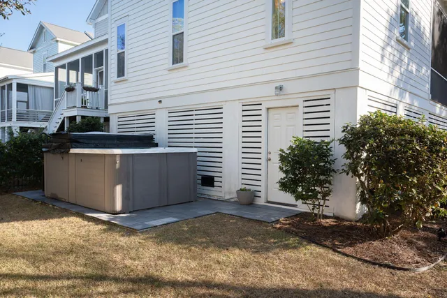 $1,385,000 | 1430 Eutaw Battalion Drive, Charleston, SC 29412