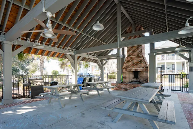 $1,385,000 | 1430 Eutaw Battalion Drive, Charleston, SC 29412