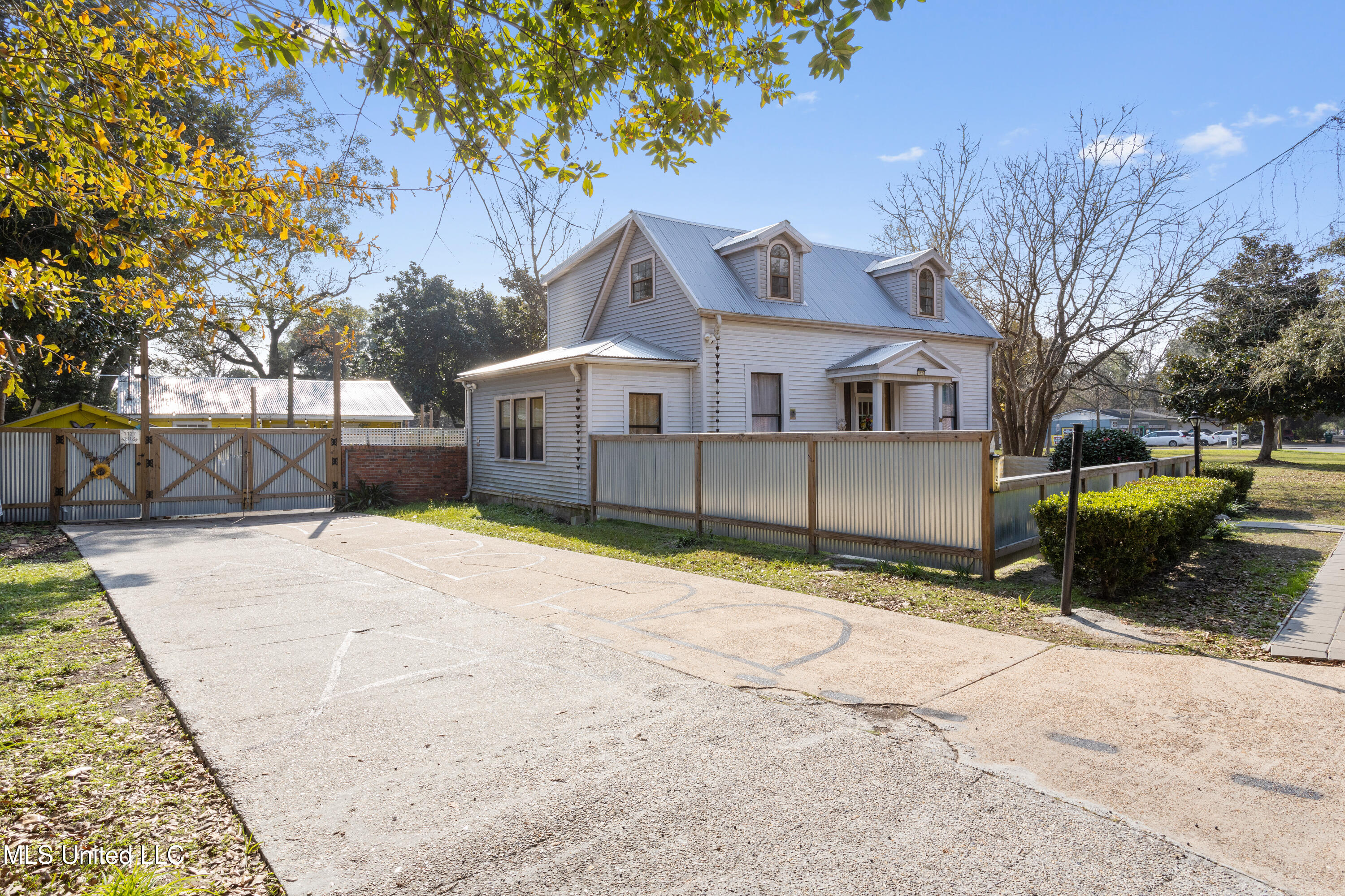 1127 19th Street Gulfport, MS 39501 - Photo 49 of 72 0044
