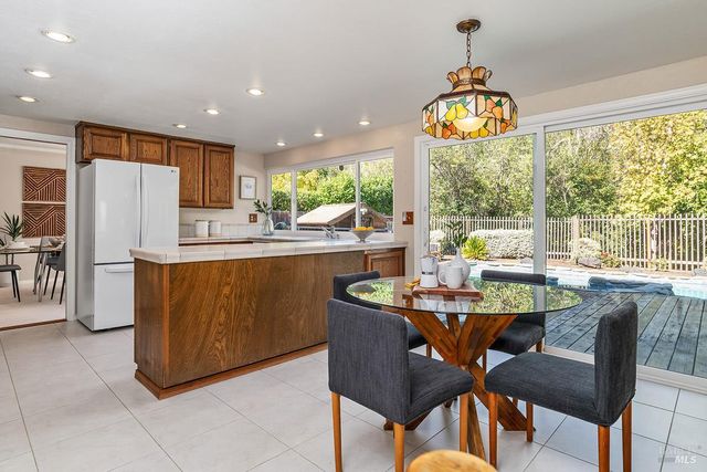 $1,750,000 | 51 Mt Muir Court, San Rafael, CA 94903