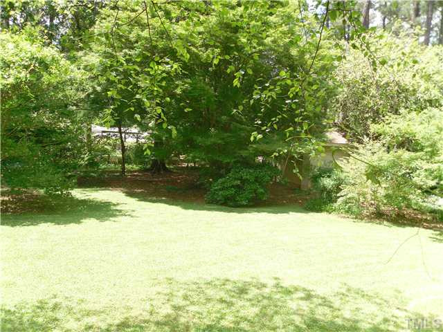 2407 Medway Drive Raleigh, NC 27608 - Photo 17 of 20 Photo 17