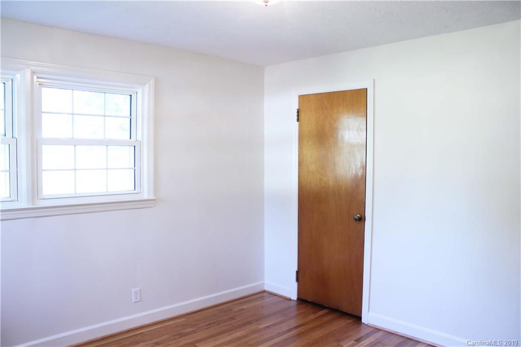 3815 Powerhouse Road Morganton, NC 28655 - Photo 17 of 30 Gallery Image 17