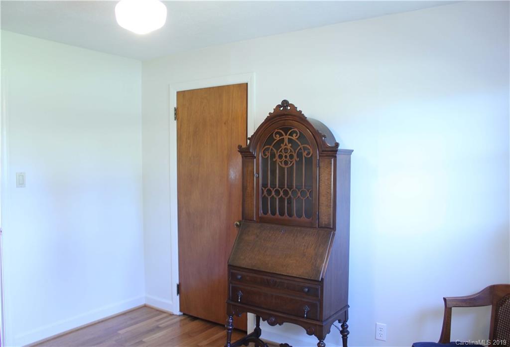 3815 Powerhouse Road Morganton, NC 28655 - Photo 18 of 30 Gallery Image 18