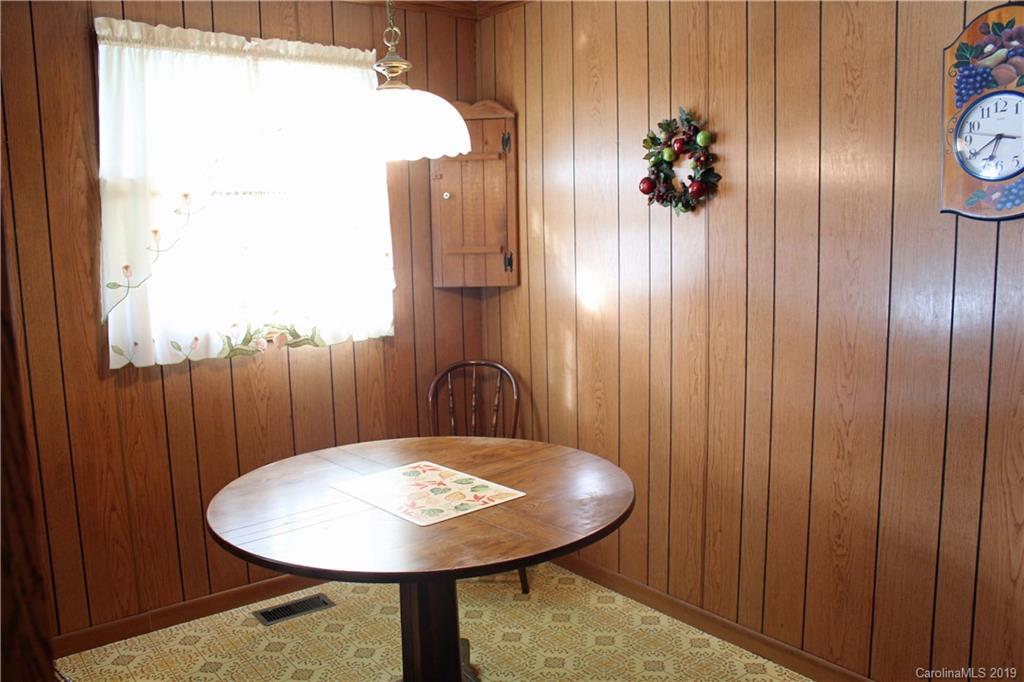 3815 Powerhouse Road Morganton, NC 28655 - Photo 21 of 30 Gallery Image 21