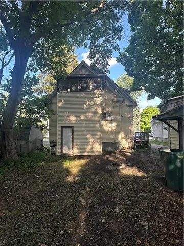 $1,500 | 557 Glide Street, Rochester, NY 14606