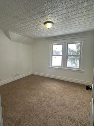 $1,500 | 557 Glide Street, Rochester, NY 14606