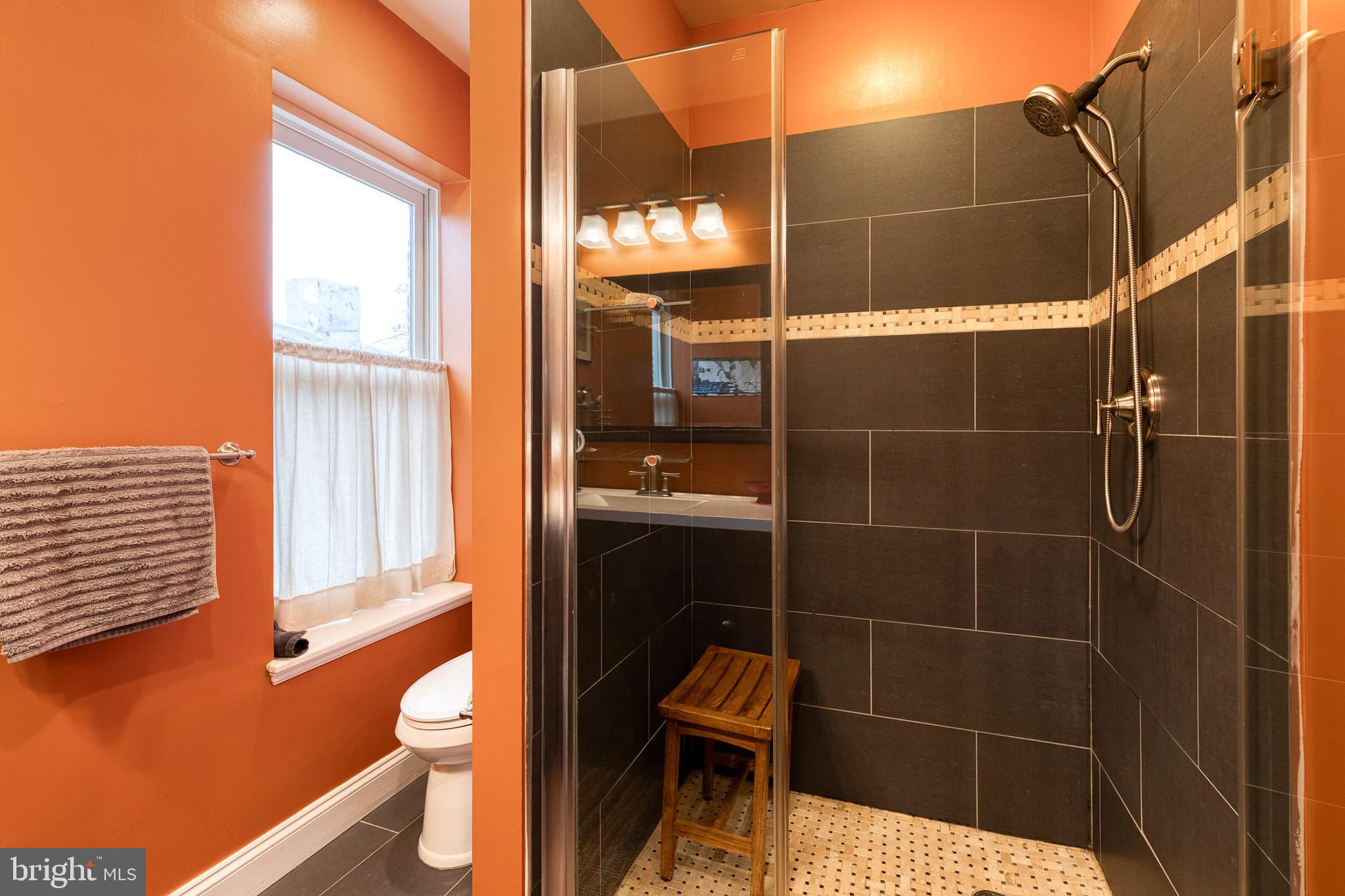 3100 Keswick Road Baltimore, MD 21211 - Photo 9 of 25