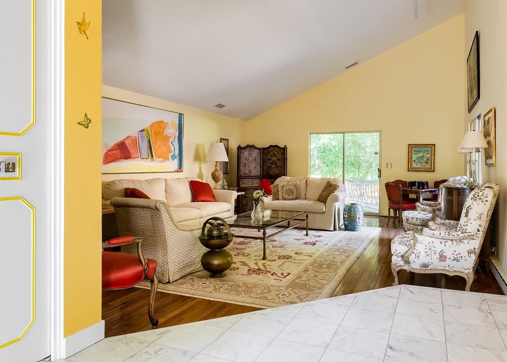 85 Aylesbury Road Worcester, MA 01609 - Photo 16 of 36 Gallery Image 16