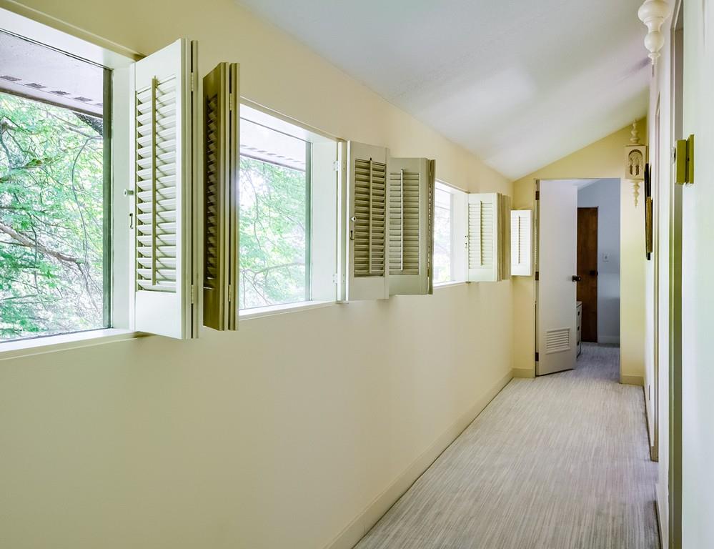 85 Aylesbury Road Worcester, MA 01609 - Photo 25 of 36 Gallery Image 25