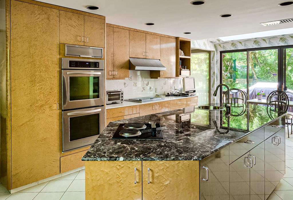 85 Aylesbury Road Worcester, MA 01609 - Photo 7 of 36 Gallery Image 7
