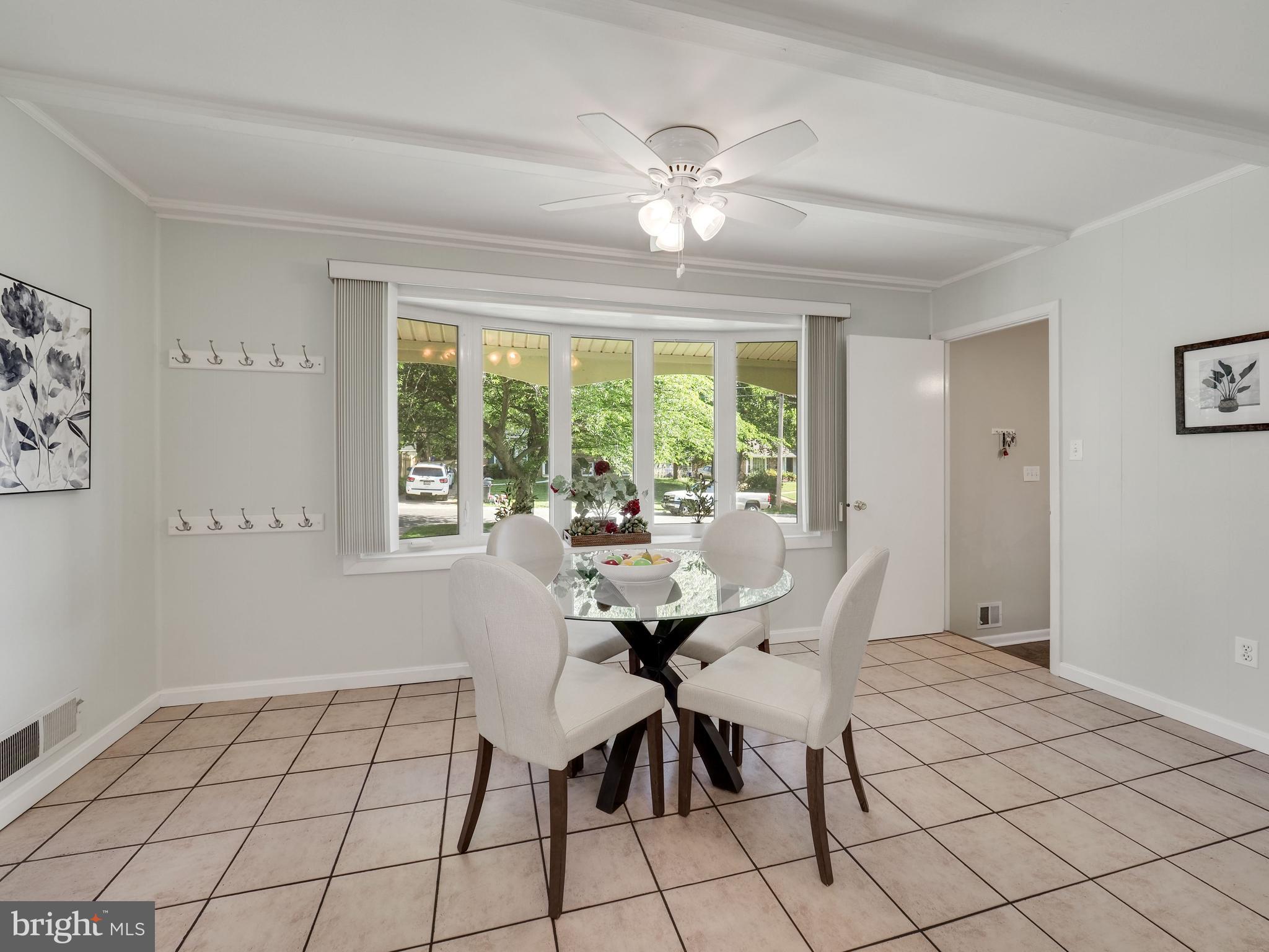 2704 Woodedge Road Silver Spring, MD 20906 - Photo 9 of 33 Breakfast Room