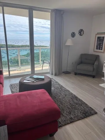 $1,390,000 | 2889 McFarlane Road, Unit 1001, Miami, FL 33133