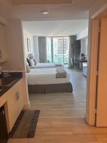 $1,390,000 | 2889 McFarlane Road, Unit 1001, Miami, FL 33133